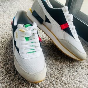 Puma Auf Allen Funf Kontinenten Shoes Size 11 with No Insoles